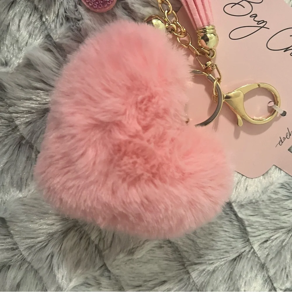 Bag Charm with Pink Bear, Heart and tassel - Picture 4 of 4